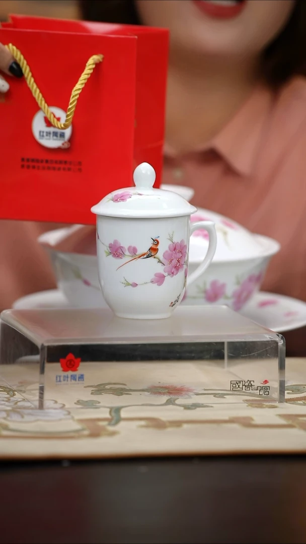 1头水点桃花小金钟杯