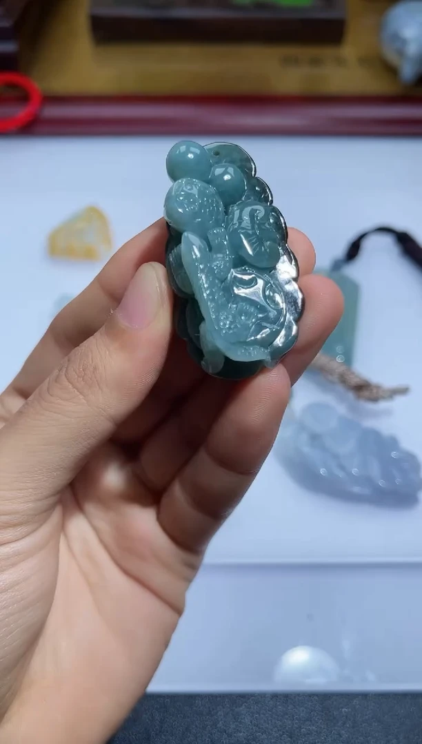 吊坠(不含链)未镶嵌翡翠1