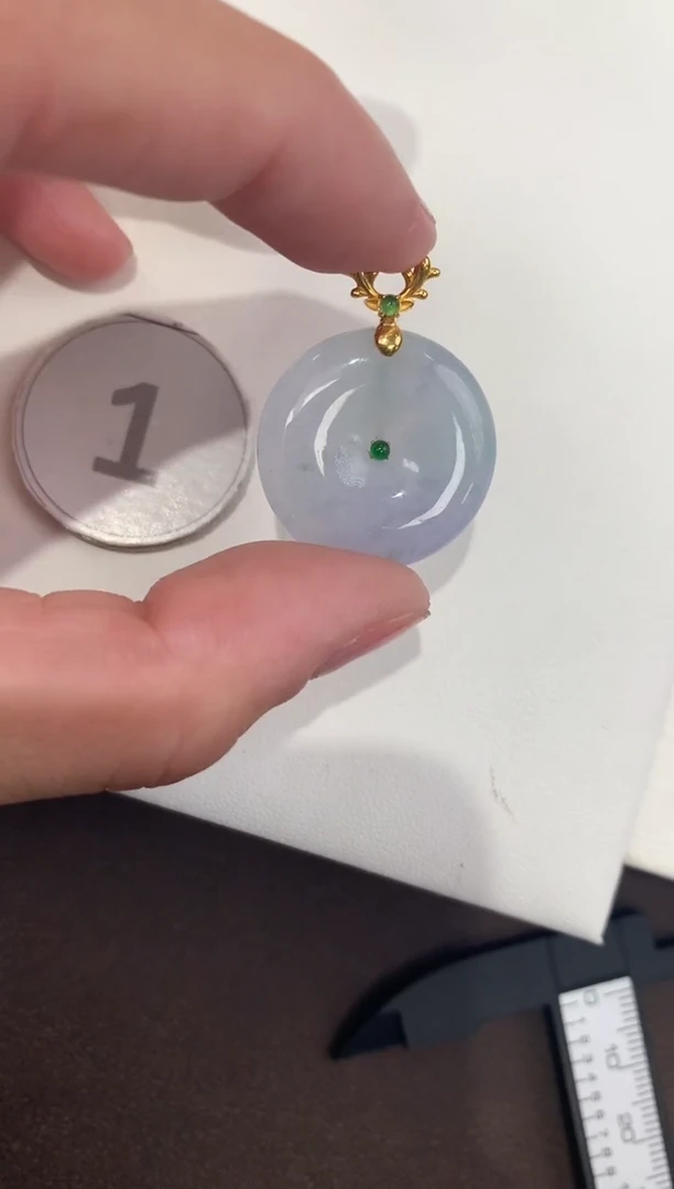 颈饰18K金镶嵌翡翠天然缅甸a货翡翠