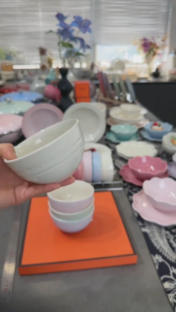 【闪购商品】瓷四色米饭碗