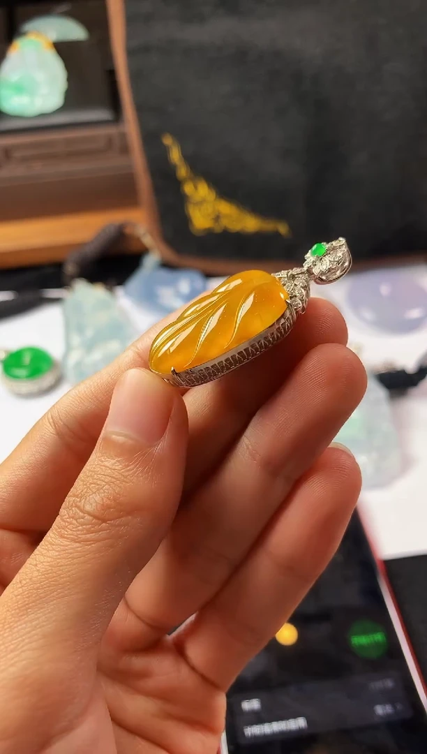 18K金镶嵌定制翡翠Y**～YZ-叶子