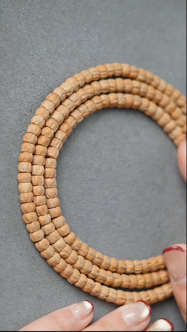 【闪购商品】柏香籽/百香籽吊坠红皮直切