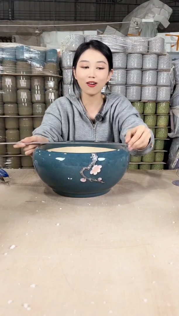 【闪购商品】陶瓷矮款大碗蓝花釉勾花大号28x15