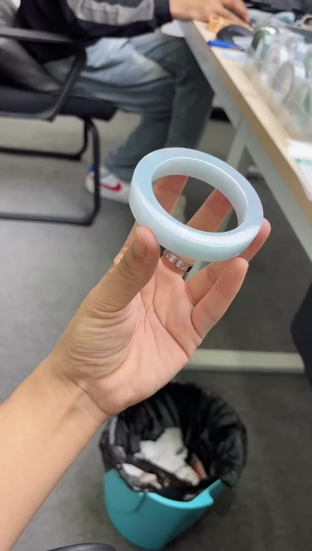 未镶嵌手镯定制翡翠梦*花这是