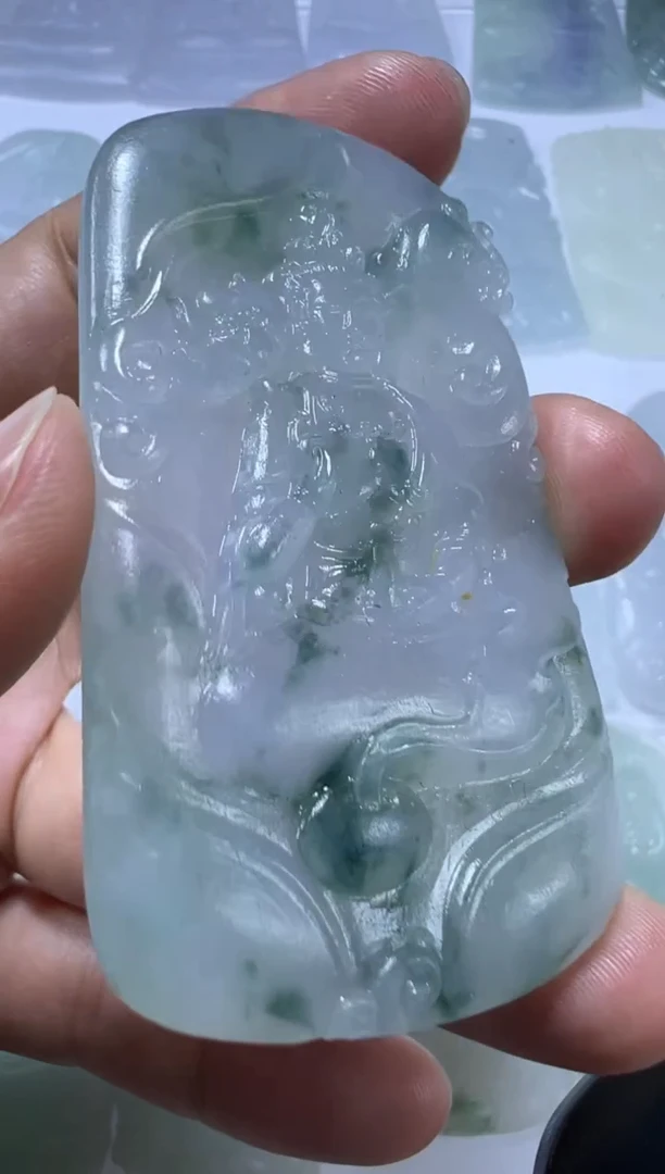 未镶嵌定制翡翠牌子