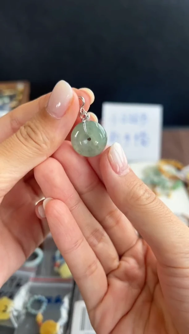 吊坠(不含链)未镶嵌翡翠315买断