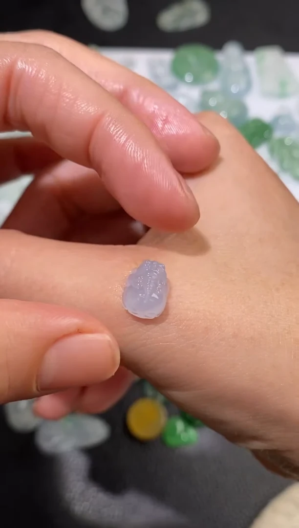 定制翡翠未镶嵌翡翠毛货~
