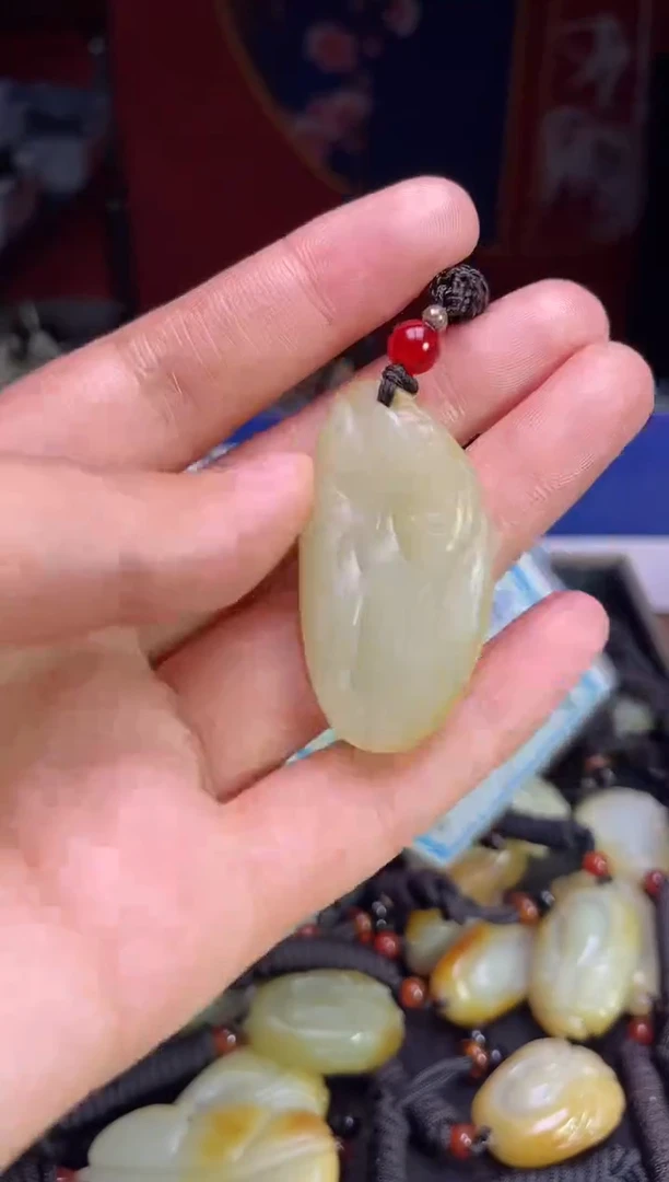 颈饰未镶嵌和田玉123