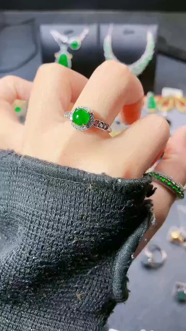 【闪购商品】翡翠戒指银S925镶嵌戒指