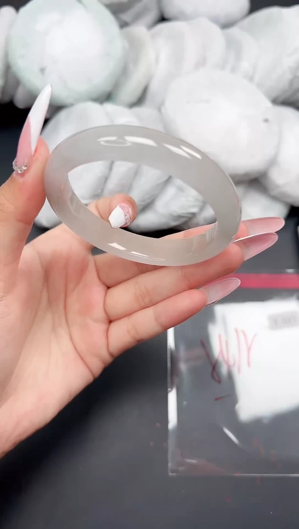 精品手镯，一物一拍T-021