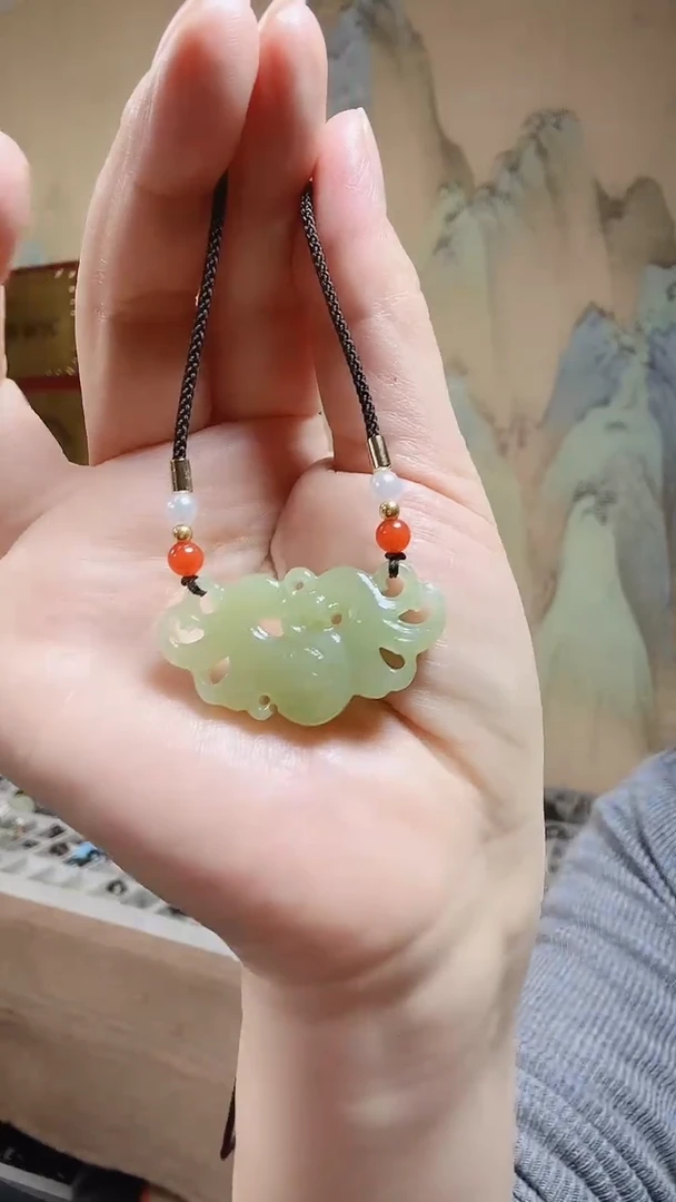 【闪购商品】和田玉颈饰未镶嵌.