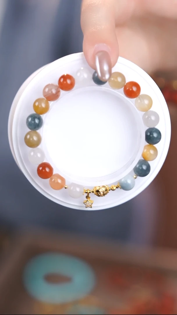 18K金镶嵌手链水晶@