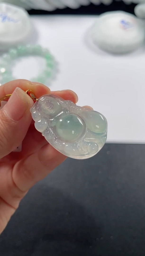 颈饰18K金镶嵌翡翠基地发货H 3950