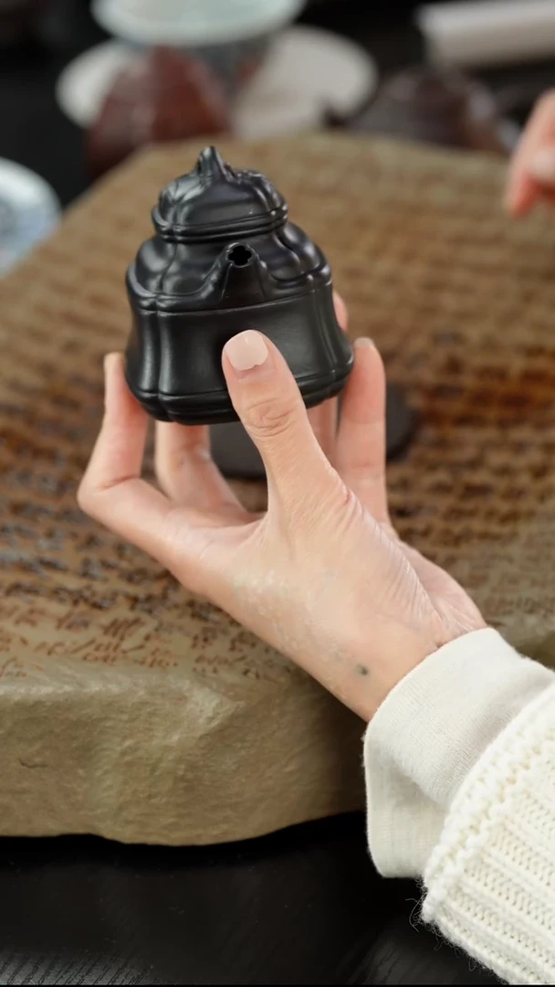 茶壶紫砂豹*朱泥捂灰竹鼎