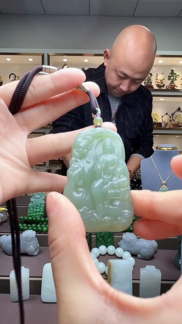 【闪购商品】和田玉颈饰未镶嵌苏