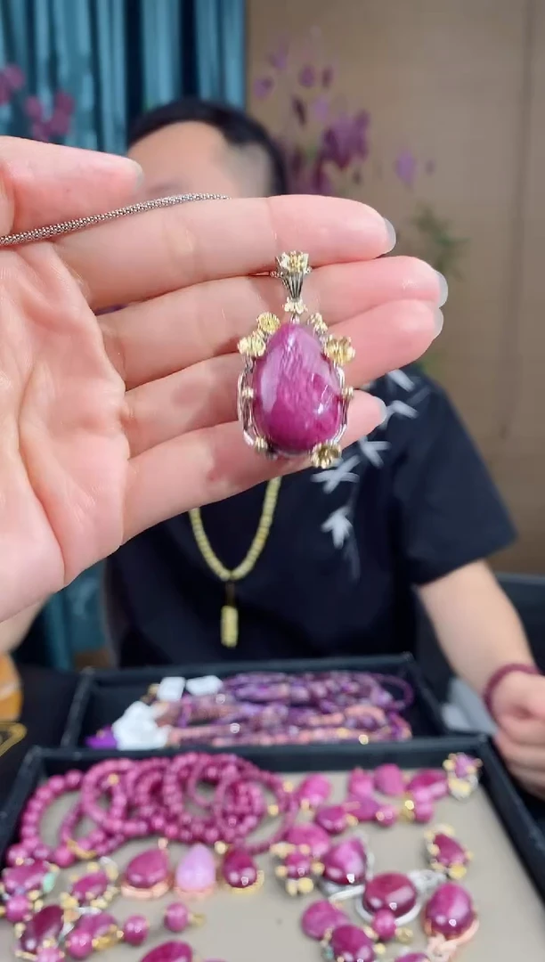 银S925镶嵌吊坠(不含链)红宝石235