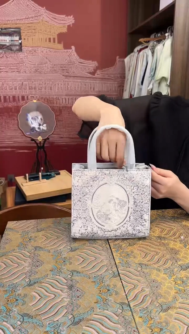 刺绣非遗唐锦包包
