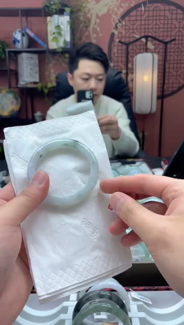 未镶嵌手镯翡翠2946****