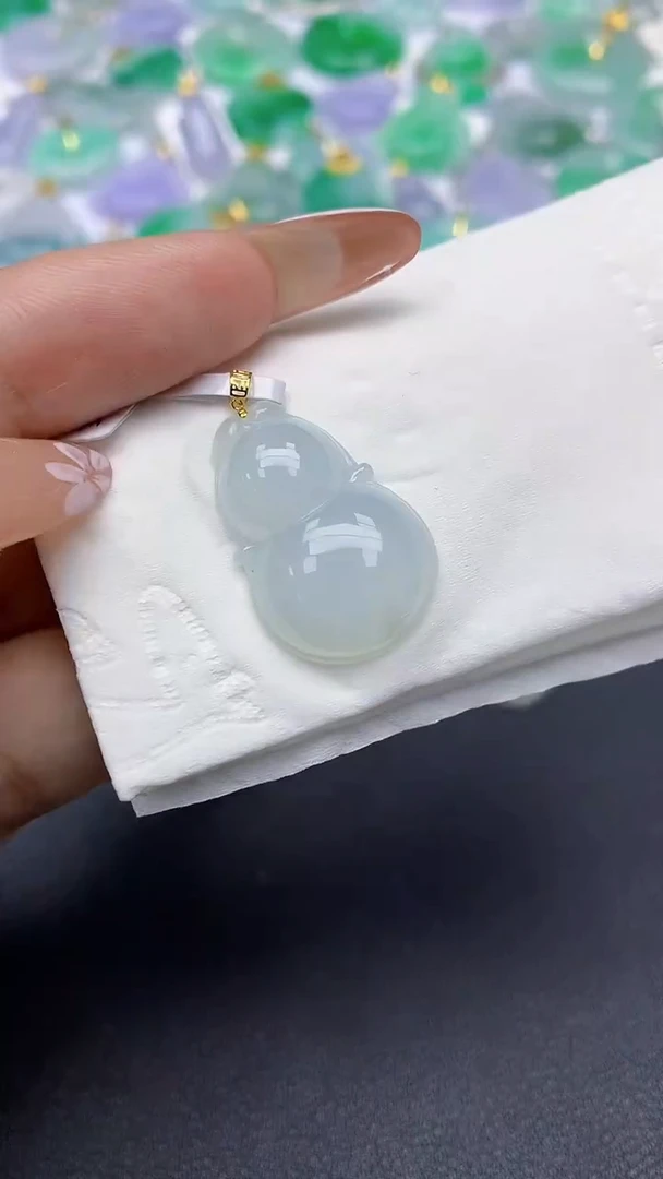 颈饰18K金镶嵌翡翠a货假一赔三支持复检百元上9元证书费自理