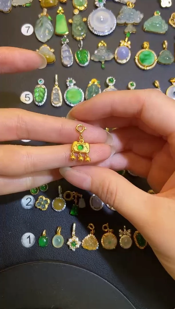 吊坠(不含链)银S925镶嵌翡翠1