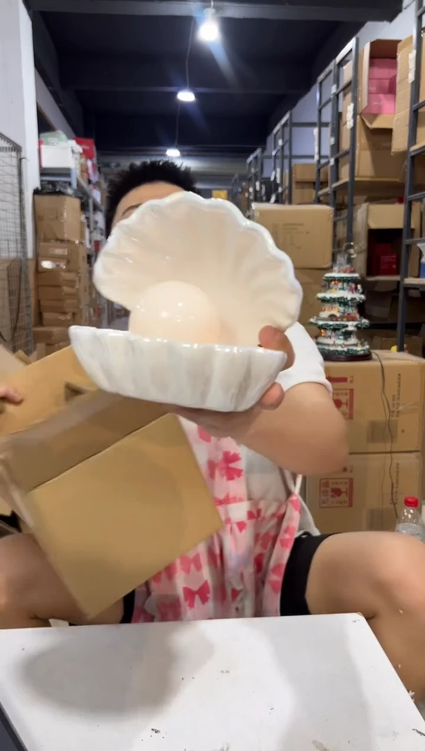 瓷片陶瓷白色贝壳加灯