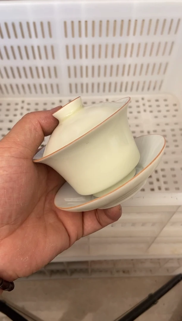 杯无运费险有瑕疵的摄影的产品有使用过的痕迹有点脏介意勿拍