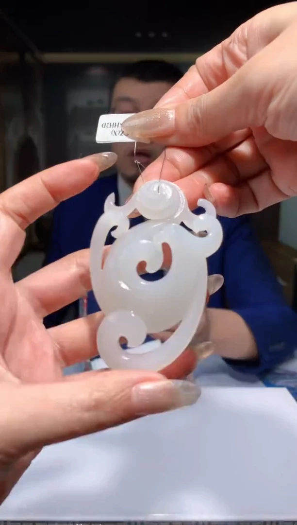 【闪购商品】定制和田玉Boss阳天然和田玉（拍一发一）