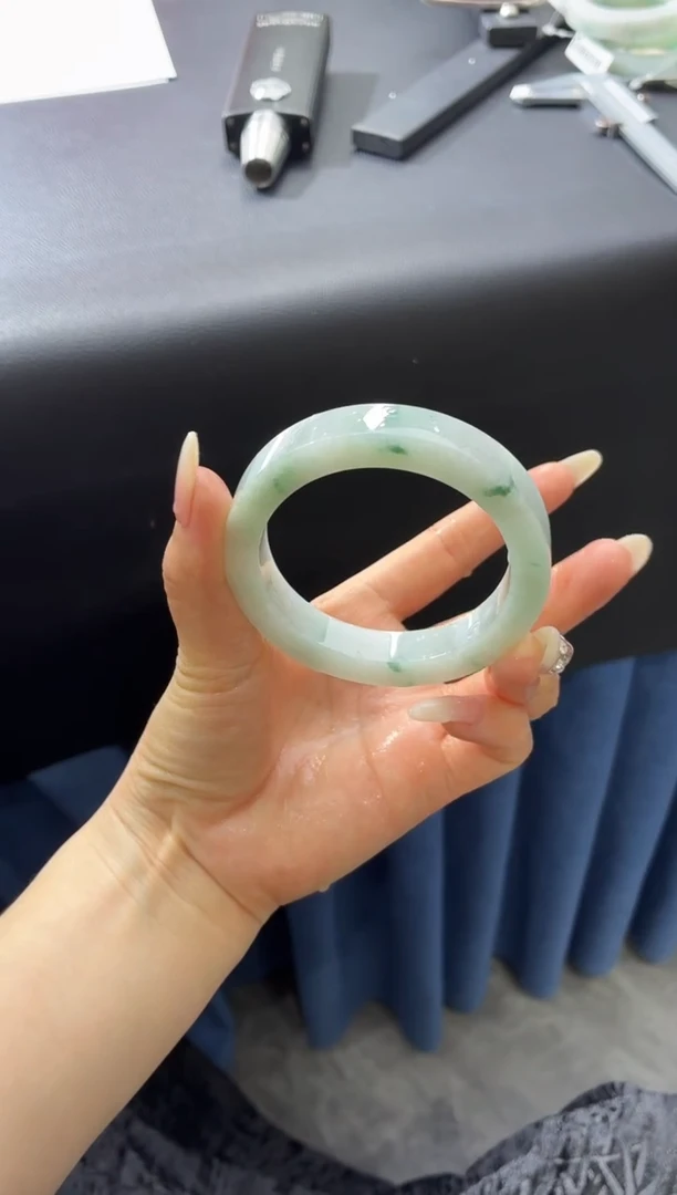 未镶嵌手镯定制翡翠?*果手镯DDX/发一件