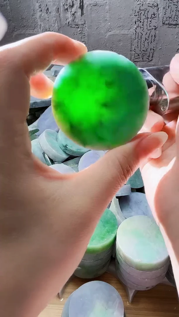 裸石翡翠天然翡翠A货 南 307