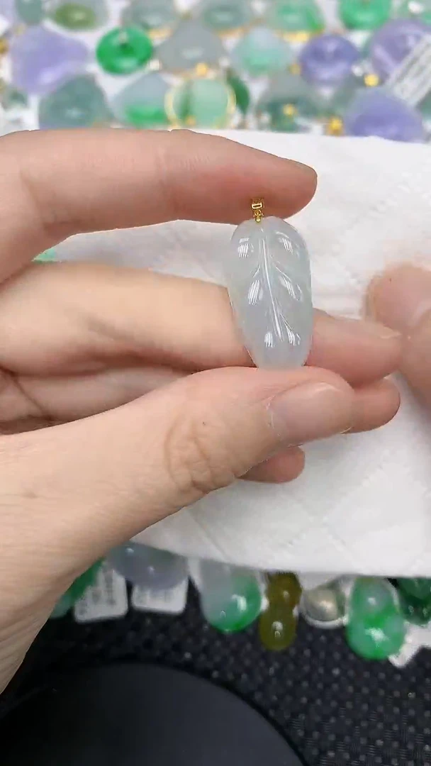 颈饰未镶嵌翡翠111111111