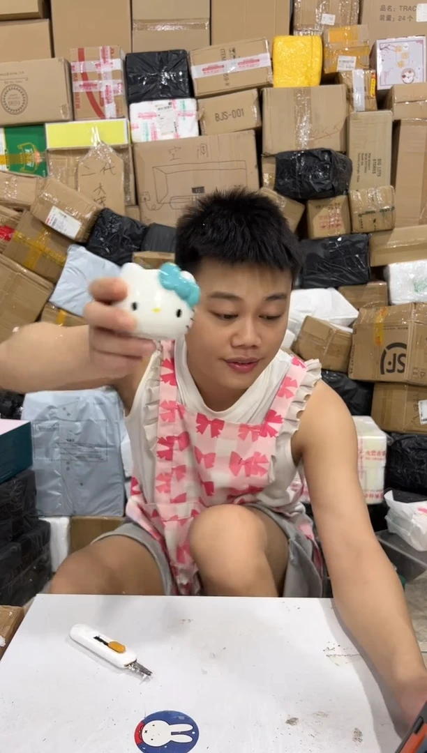 瓷片蓝色kt猫香薰 微瑕