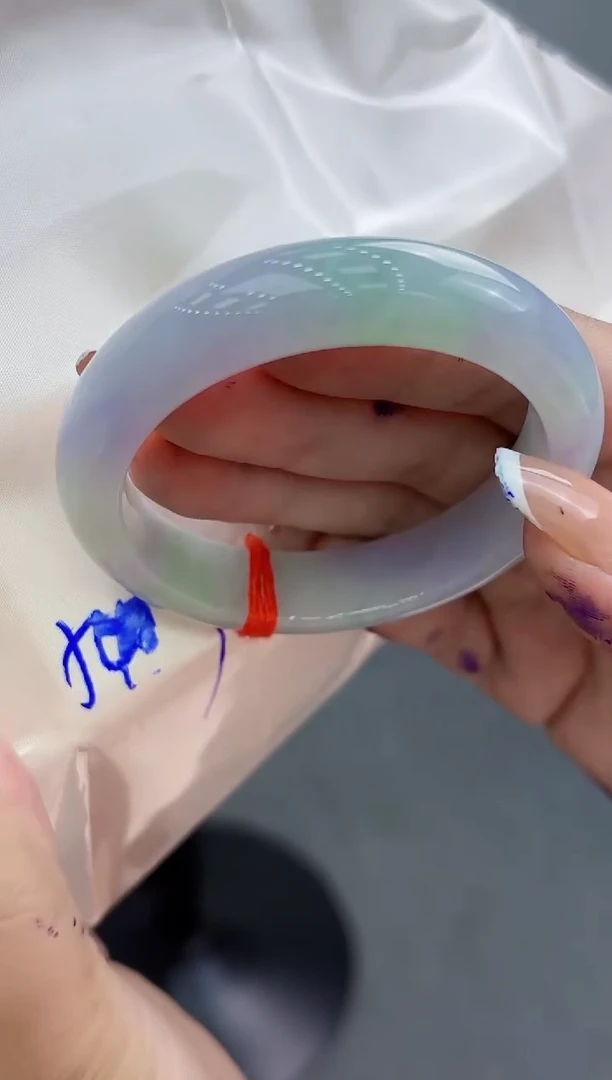 【闪购商品】翡翠手镯未镶嵌翡翠手镯