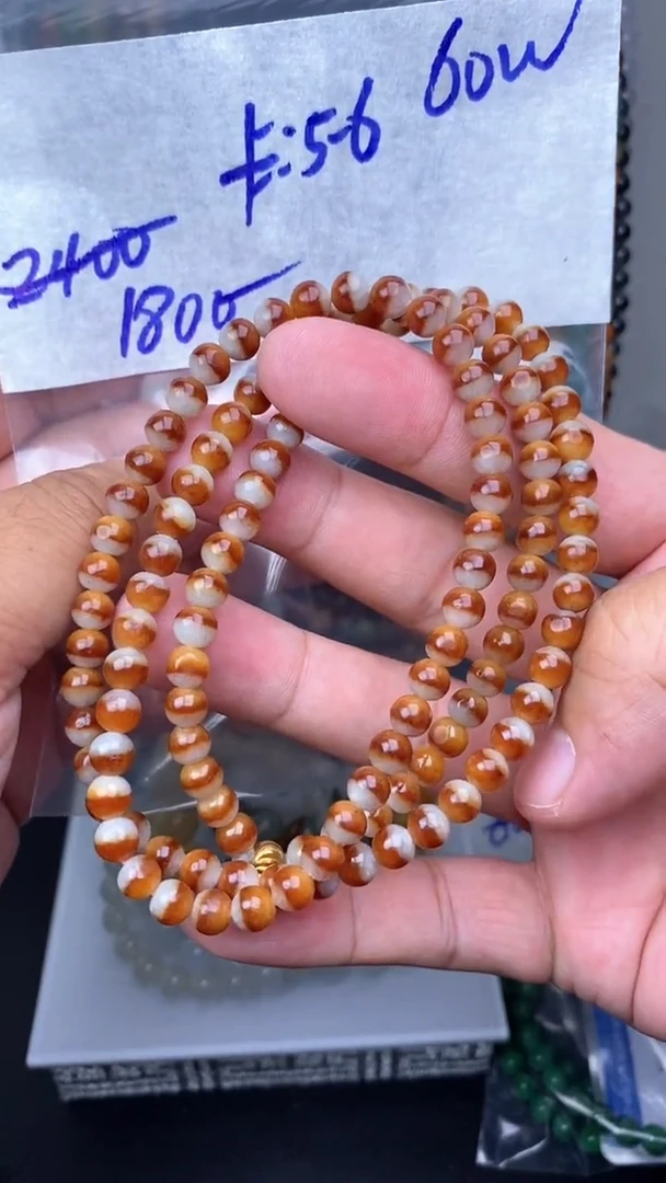 定制翡翠未镶嵌毛货需精细抛光拍一发一