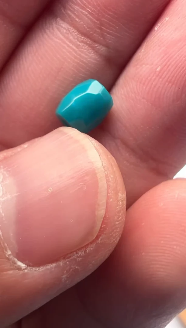 【闪购商品】绿松石把件未镶嵌绿松石把件