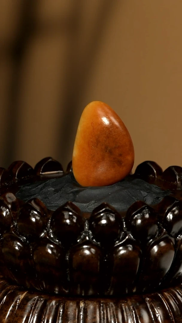 吊坠(不含链)未镶嵌和田玉（子料）15克