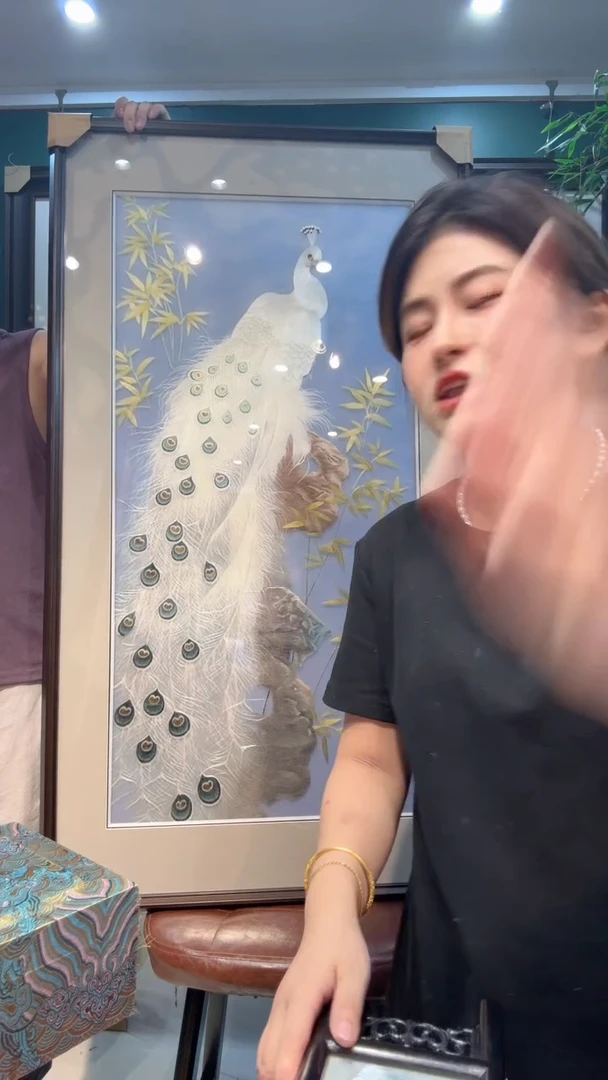 刺绣金*非遗苏绣手工刺绣白色孔雀送四页屏风