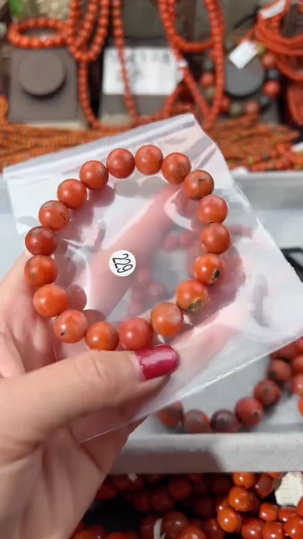 【闪购商品】南红玛瑙手串未镶嵌12+