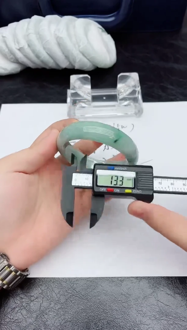 翡翠手镯未镶嵌7所见即所得拍啥发啥