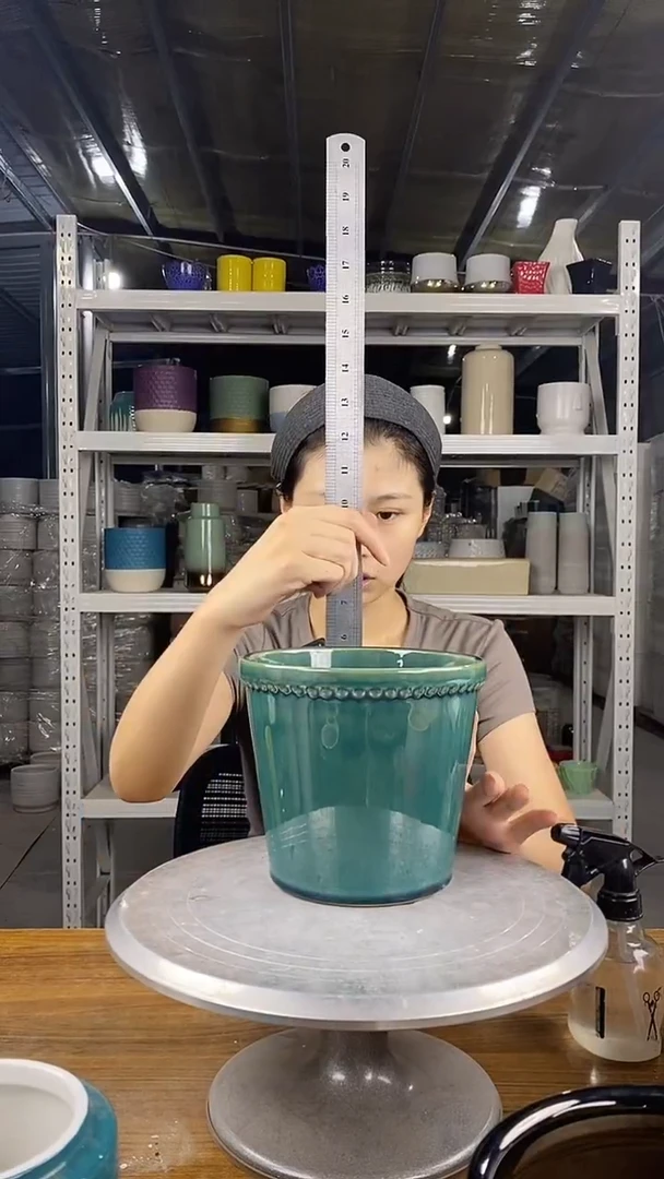 默认打孔陶瓷花盆宽高16.5-14.5