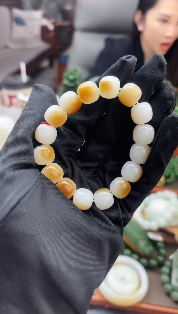 未镶嵌手串和田玉董小姐推荐 多样性发货 拍一发一tb13