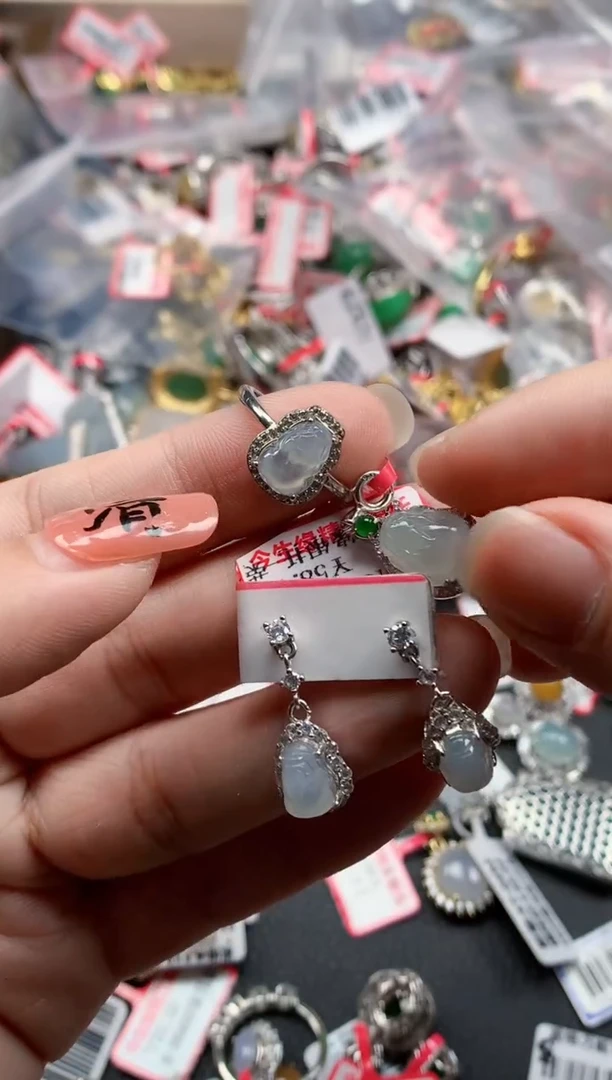 银S925镶嵌戒指翡翠天然A货缅甸翡翠