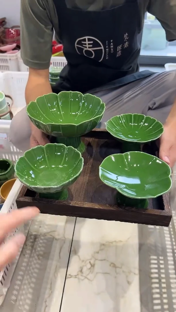 瓷片微瑕商品，介意勿拍 盘