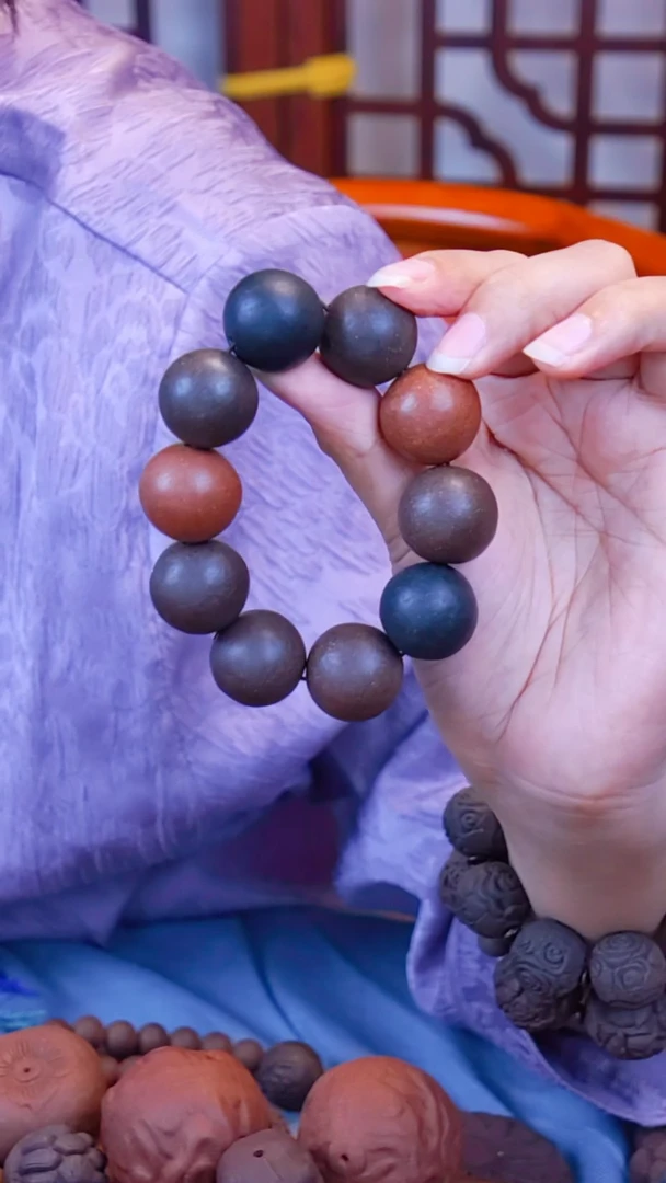 悦*?多宝 手串 福利 瑕疵