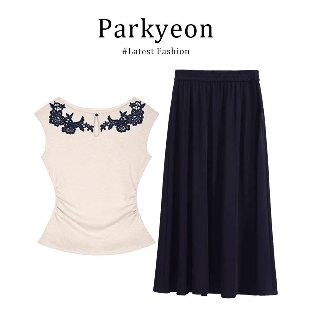 2025新中式浮雕感花边无袖上衣针织衫高腰半身裙两件套装