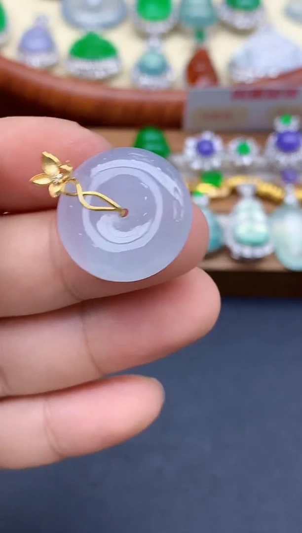 颈饰18K金镶嵌翡翠115-中国好珍宝