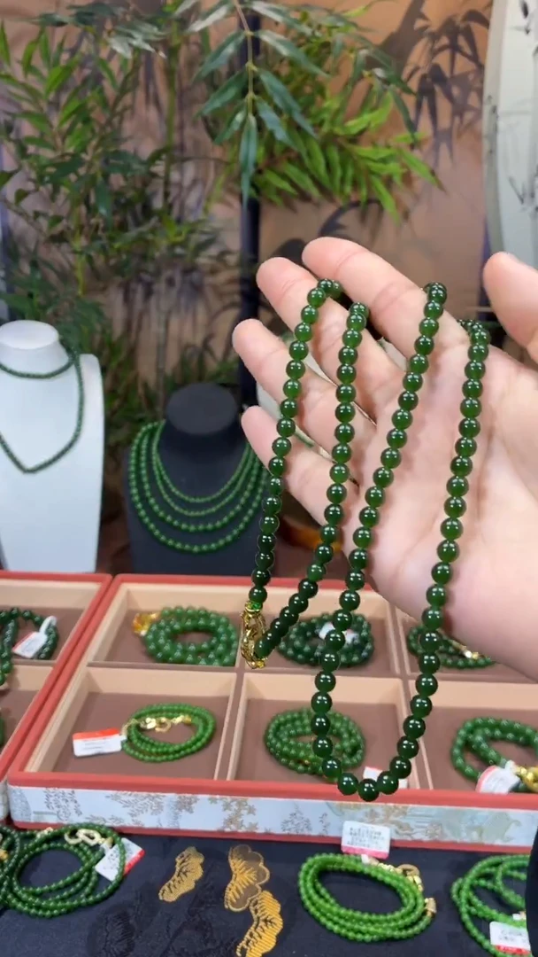 颈饰未镶嵌和田玉（碧玉）6菠菜无矿毛衣链