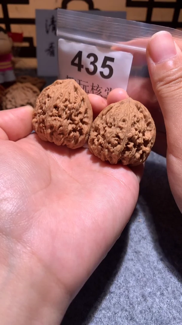 把件文玩核桃【趣玩核堂】 435号，37左右南将石