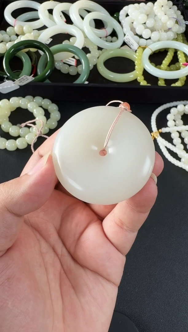 颈饰未镶嵌和田玉约51MM格尔木高品