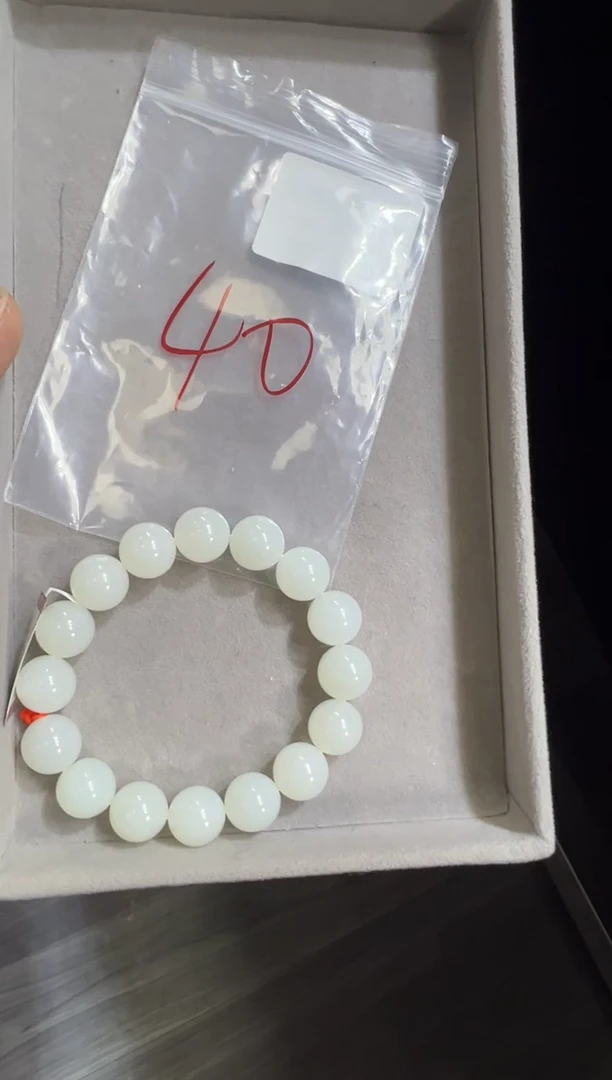 未镶嵌手串和田玉?**運天泰白玉13手串