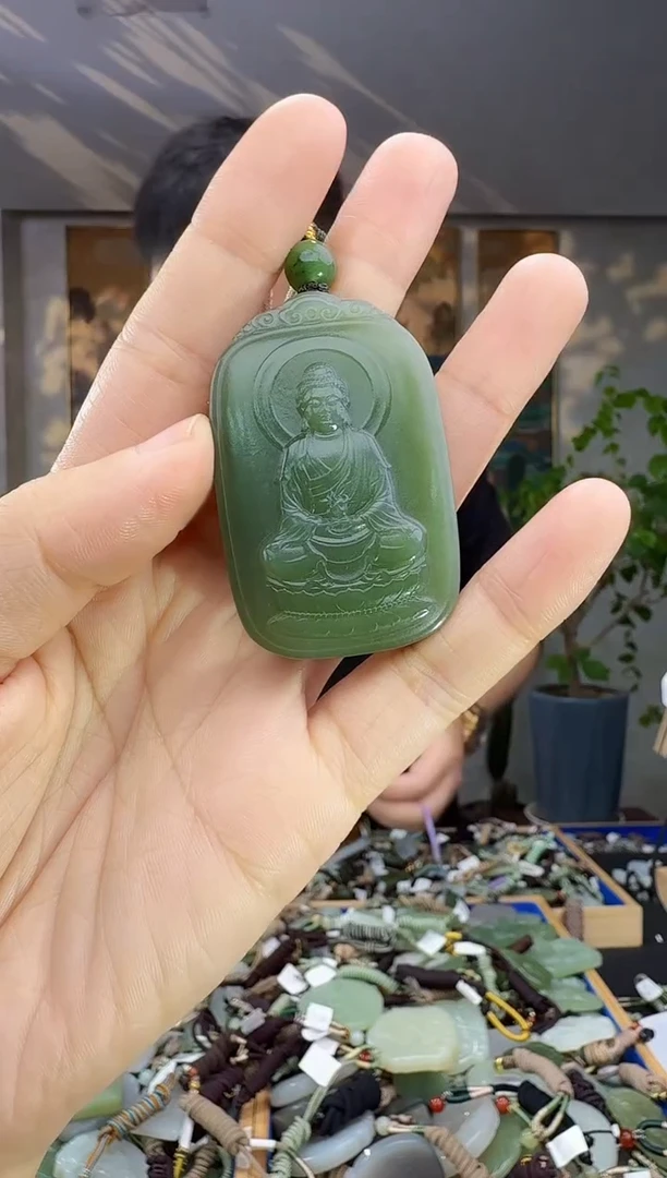 未镶嵌和田玉挂件拍一发一